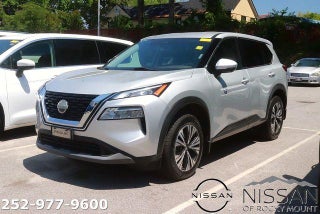 2021 Nissan Rogue FWD SV
