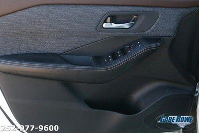 2021 Nissan Rogue AWD SV