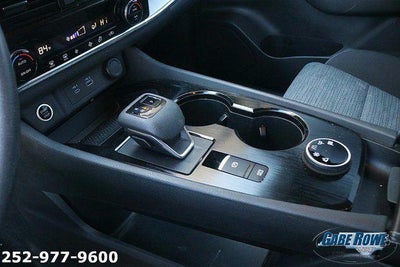 2021 Nissan Rogue AWD SV