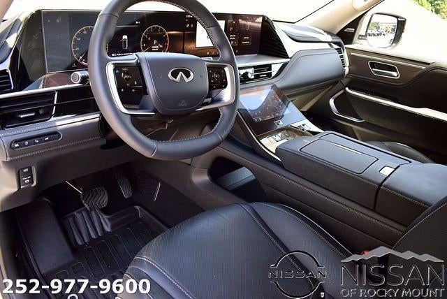 2025 INFINITI QX80 LUXE AWD