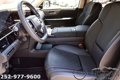 2025 INFINITI QX80 LUXE AWD