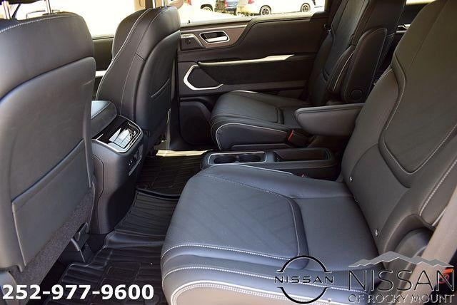 2025 INFINITI QX80 LUXE AWD