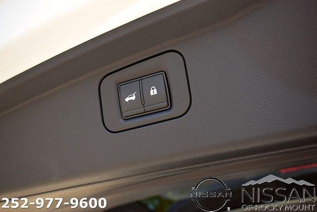 2025 INFINITI QX80 LUXE AWD