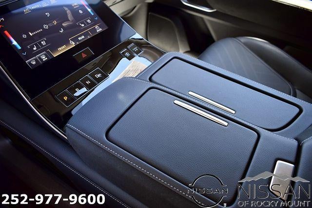 2025 INFINITI QX80 LUXE AWD