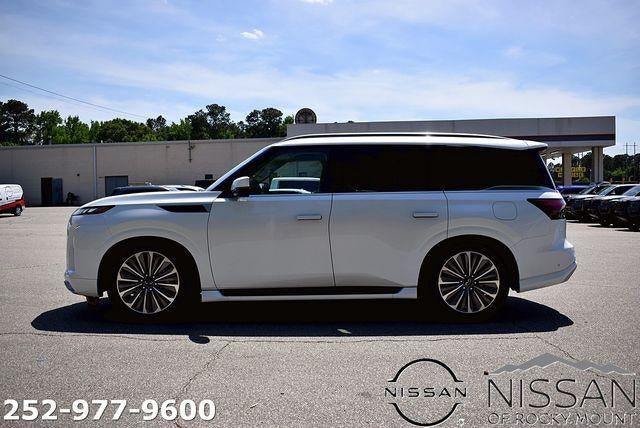 2025 INFINITI QX80 LUXE AWD