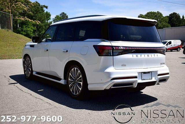 2025 INFINITI QX80 LUXE AWD
