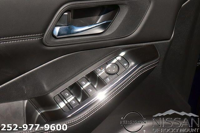 2026 Nissan Rogue 2026.5 FWD Dark Armor