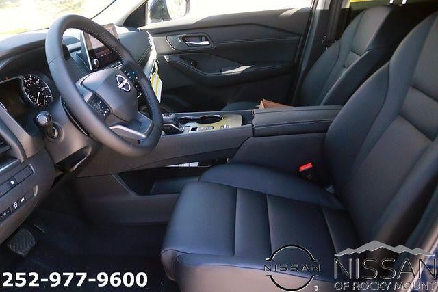 2026 Nissan Rogue 2026.5 FWD Dark Armor