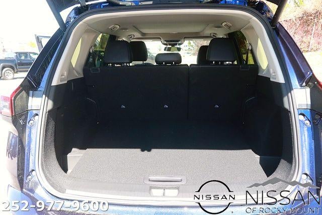 2026 Nissan Rogue 2026.5 FWD Dark Armor