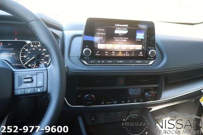 2026 Nissan Rogue 2026.5 FWD Dark Armor