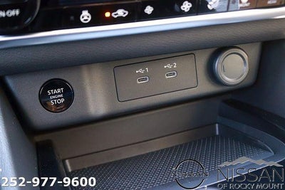 2026 Nissan Rogue 2026.5 FWD Dark Armor