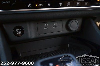 2026 Nissan Rogue 2026.5 FWD Dark Armor