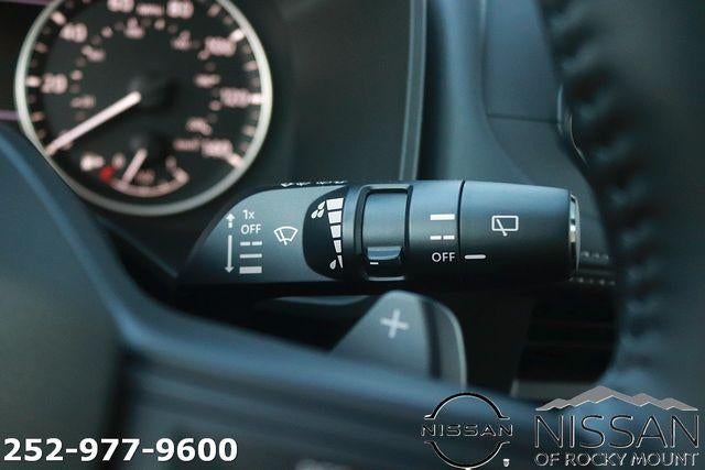 2026 Nissan Rogue 2026.5 FWD Dark Armor