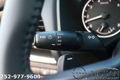 2026 Nissan Rogue 2026.5 FWD Dark Armor