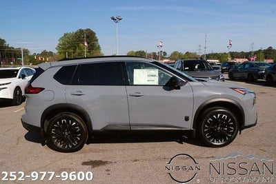 2026 Nissan Rogue 2026.5 FWD Dark Armor