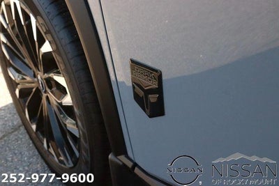 2026 Nissan Rogue 2026.5 FWD Dark Armor