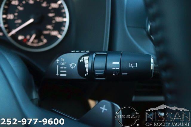 2026 Nissan Rogue 2026.5 FWD Dark Armor