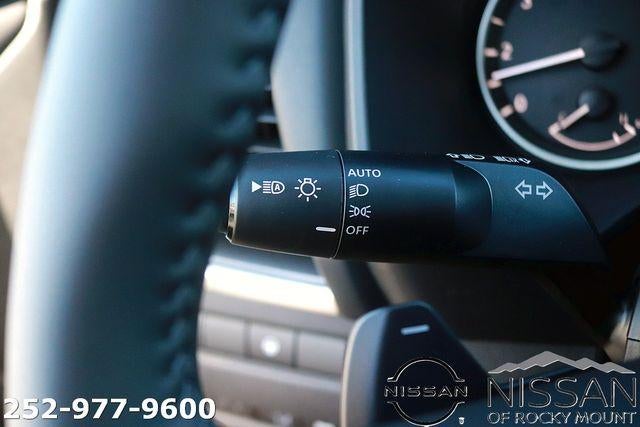 2026 Nissan Rogue 2026.5 FWD Dark Armor