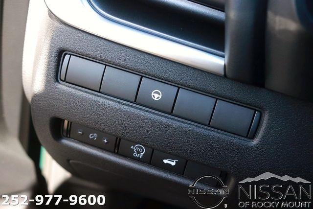 2026 Nissan Rogue 2026.5 FWD Dark Armor