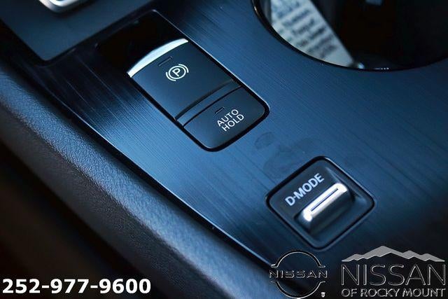 2026 Nissan Rogue 2026.5 FWD Dark Armor