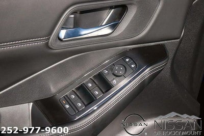 2026 Nissan Rogue 2026.5 FWD Dark Armor