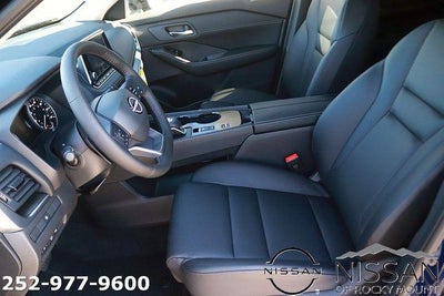 2026 Nissan Rogue 2026.5 FWD Dark Armor