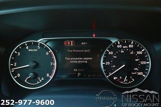 2026 Nissan Rogue 2026.5 FWD Dark Armor