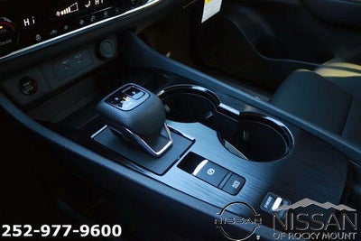 2026 Nissan Rogue 2026.5 FWD Dark Armor