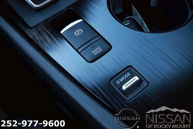 2026 Nissan Rogue 2026.5 FWD Dark Armor