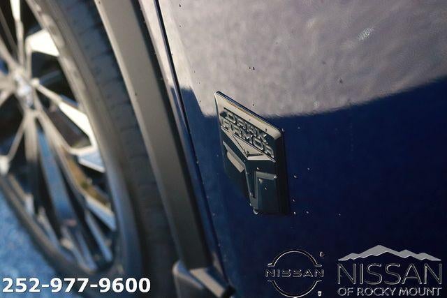 2026 Nissan Rogue 2026.5 FWD Dark Armor