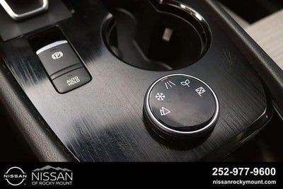 2023 Nissan Rogue AWD SV