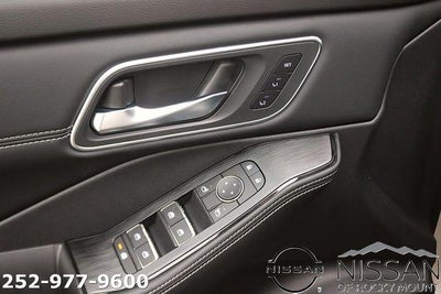 2026 Nissan Rogue AWD Platinum *Ltd Avail*