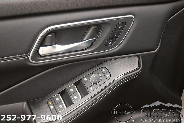 2026 Nissan Rogue AWD Platinum *Ltd Avail*