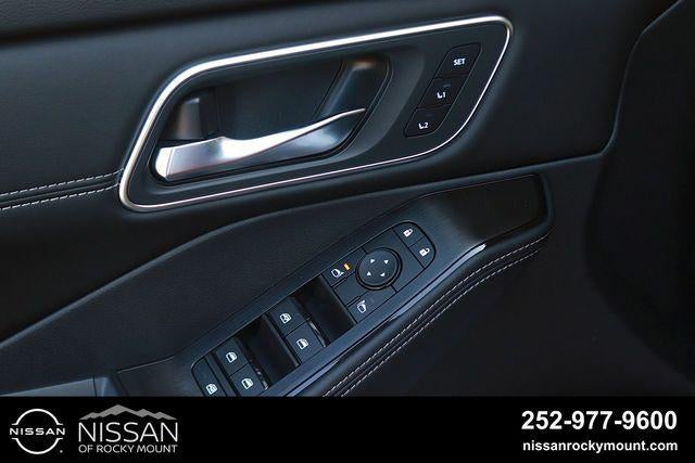 2026 Nissan Rogue 2026.5 AWD Platinum