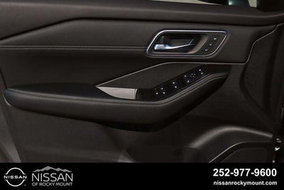 2026 Nissan Rogue 2026.5 AWD Platinum