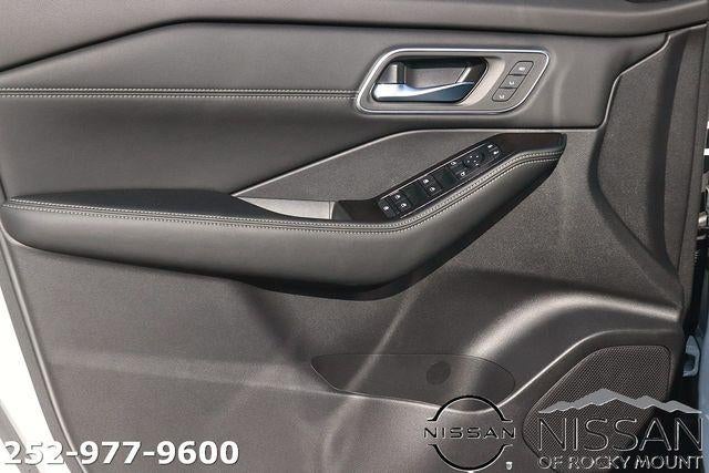 2026 Nissan Rogue 2026.5 AWD Platinum