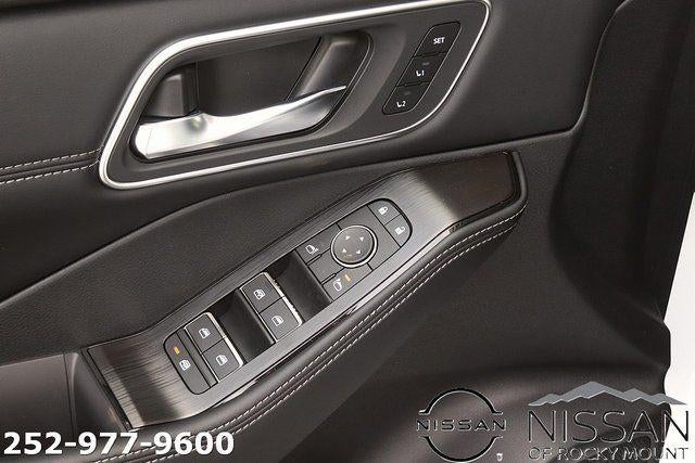 2026 Nissan Rogue AWD Platinum *Ltd Avail*