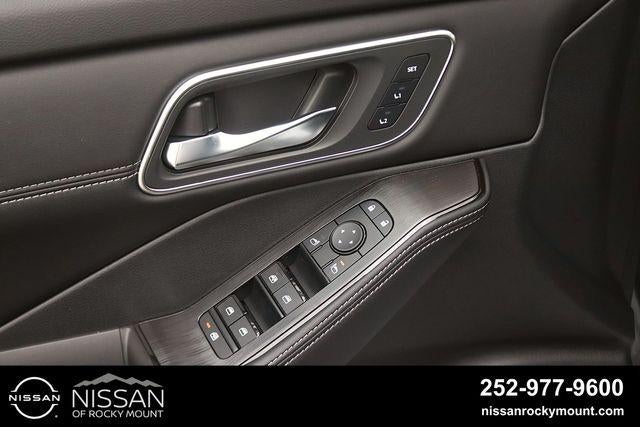 2026 Nissan Rogue 2026.5 AWD Platinum