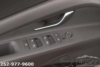 2024 Hyundai ELANTRA SEL IVT