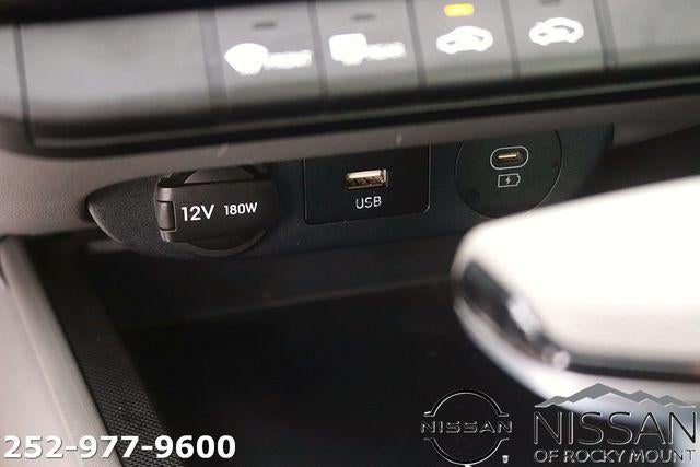 2024 Hyundai ELANTRA SEL IVT