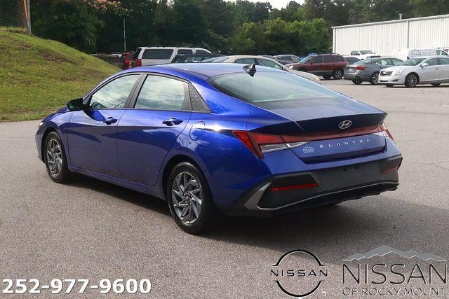 2024 Hyundai ELANTRA SEL IVT
