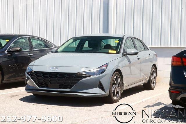 2023 Hyundai ELANTRA SEL IVT