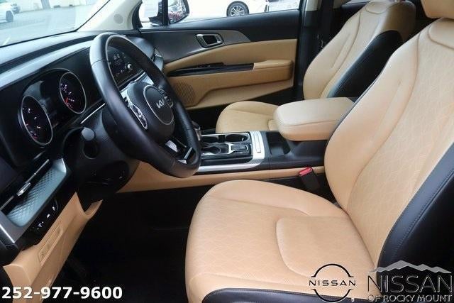 2024 Kia Carnival LX FWD w/Seat Pkg