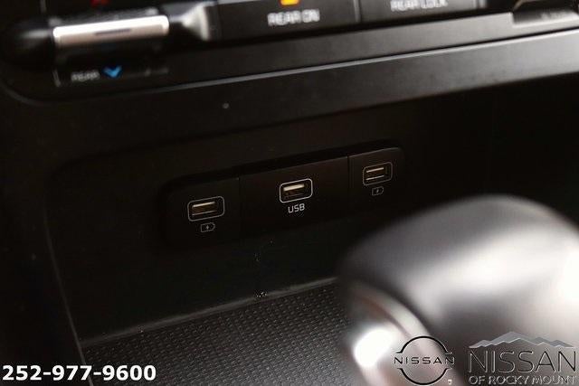 2024 Kia Carnival LX FWD w/Seat Pkg