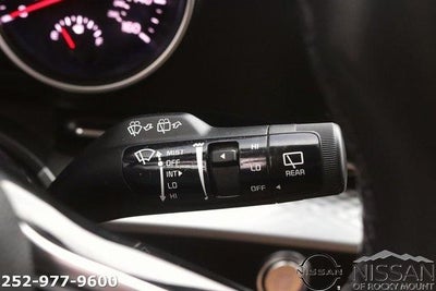 2024 Kia Carnival LX FWD w/Seat Pkg