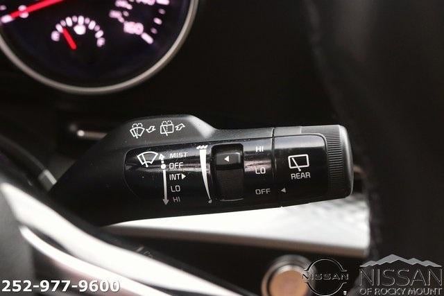 2024 Kia Carnival LX FWD w/Seat Pkg