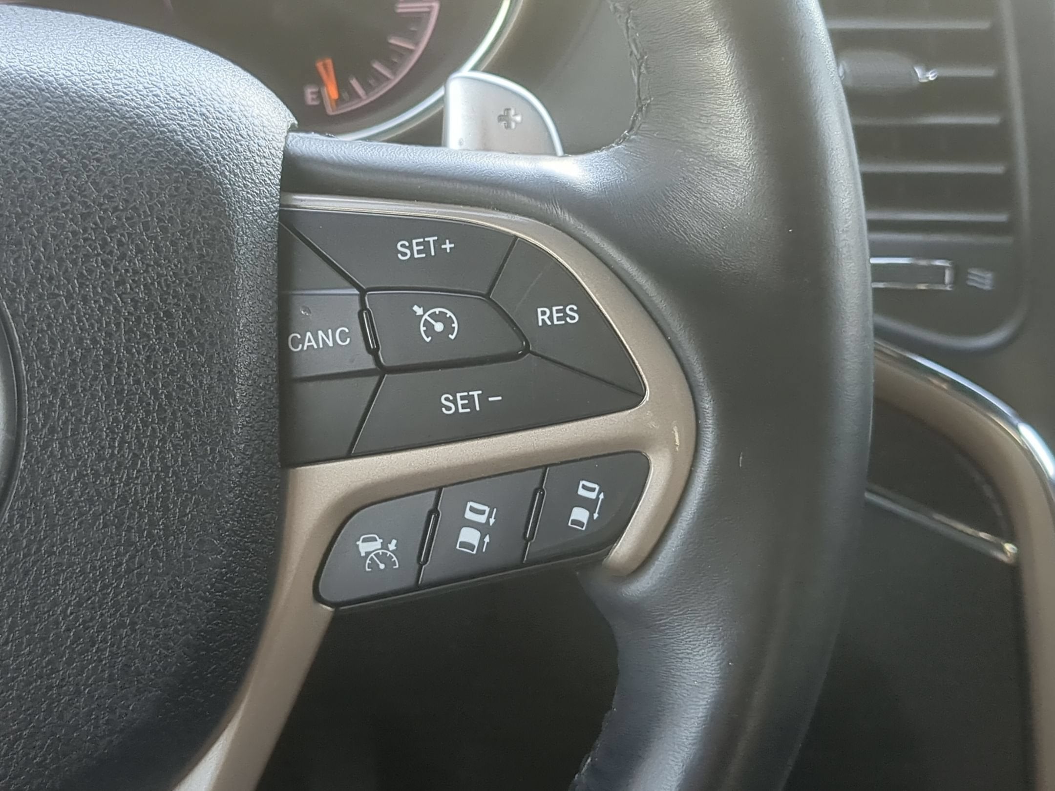 2015 Jeep Grand Cherokee Summit