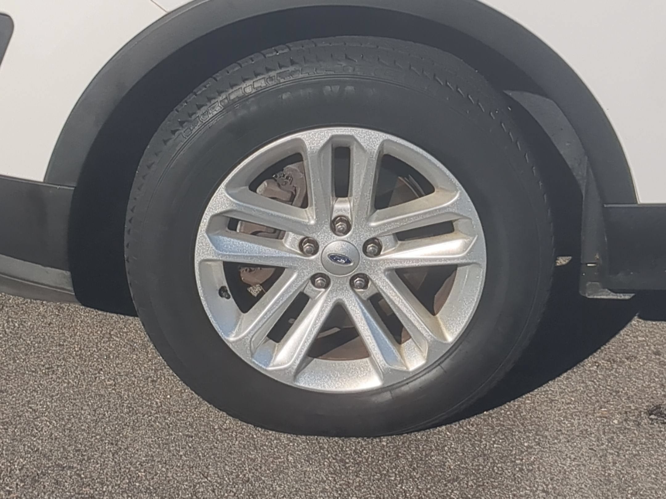 2017 Ford Explorer Base
