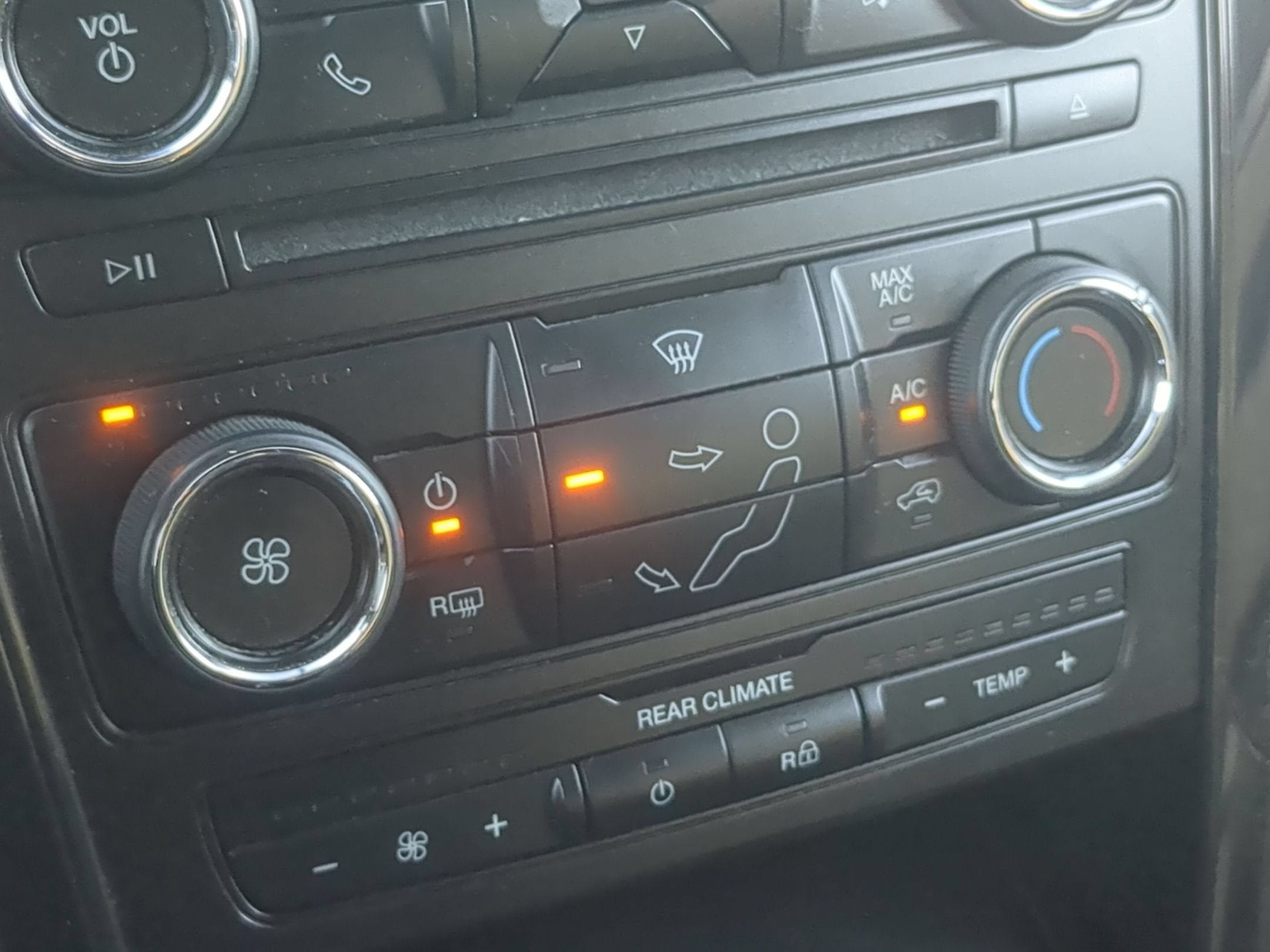 2017 Ford Explorer Base