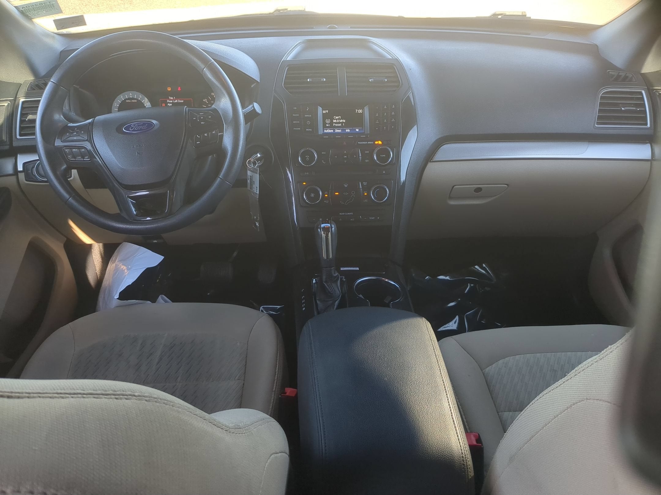 2017 Ford Explorer Base